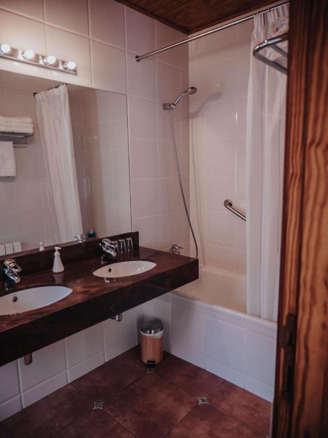 Hostal Les Fonts Castellar De N'Hug Exterior photo